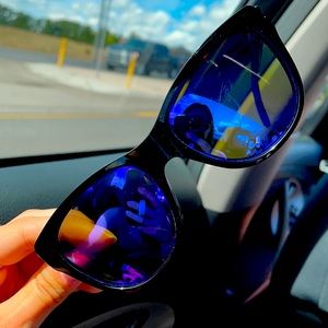 Oakley Sunglasses 🕶